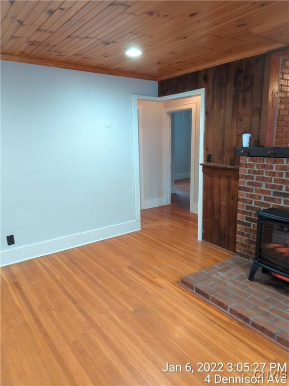 4 1/2 Dennison AVE, Whitesboro, NY 13492