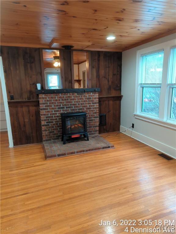 4 1/2 Dennison AVE, Whitesboro, NY 13492