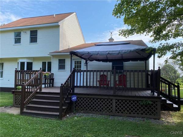 4815 Creaser RD, Westmoreland, NY 13490