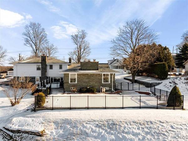 8087 Cider ST, Whitestown, NY 13492