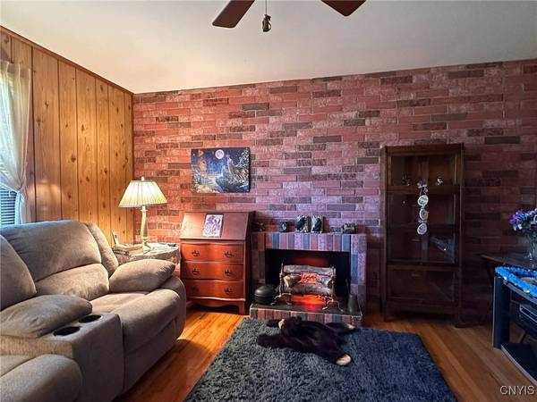 7713 Sandy CIR, Rome, NY 13440