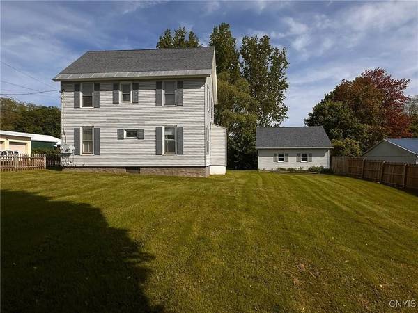 2958 Mill PL, Sauquoit, NY 13456