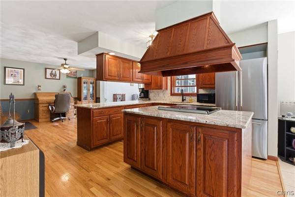 129 Northwood CIR, Rome, NY 13440