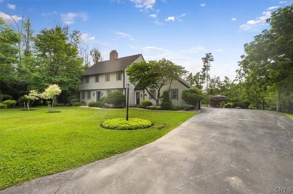 120 Coventry PL, Clinton, NY 13323
