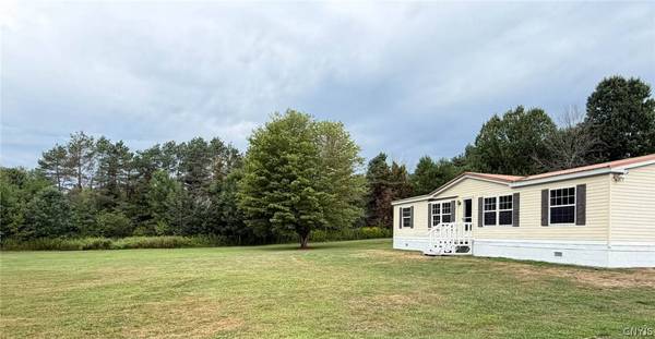 2503 Eckel RD, Blossvale, NY 13308