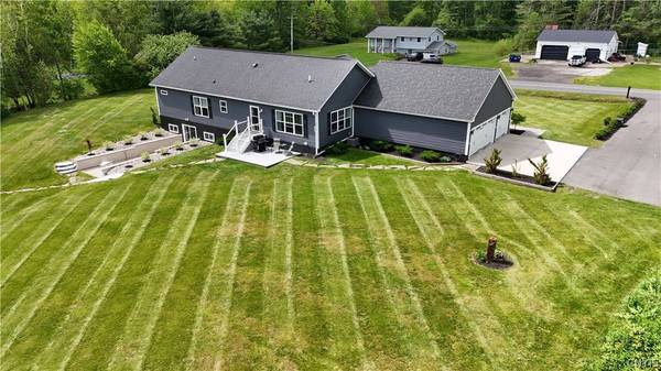 8165 Woods HWY, Whitesboro, NY 13492