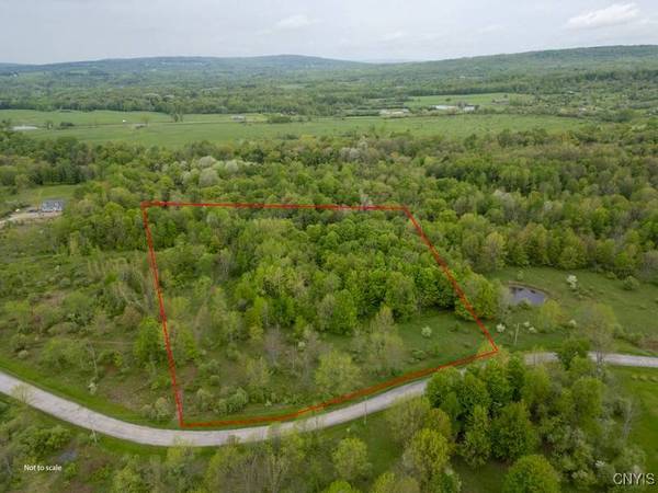 Cogar DR, Frankfort, NY 13340