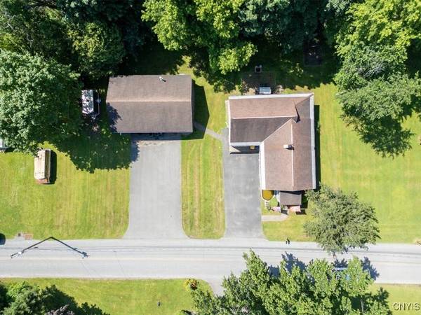 8666 Aitken AVE, Whitesboro, NY 13492