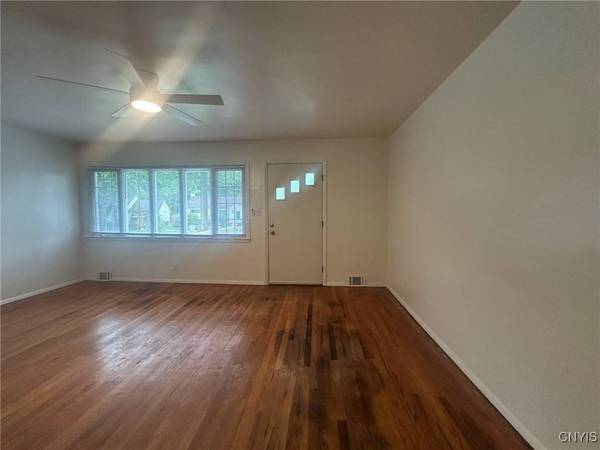 719 Dawes AVE, Utica, NY 13502