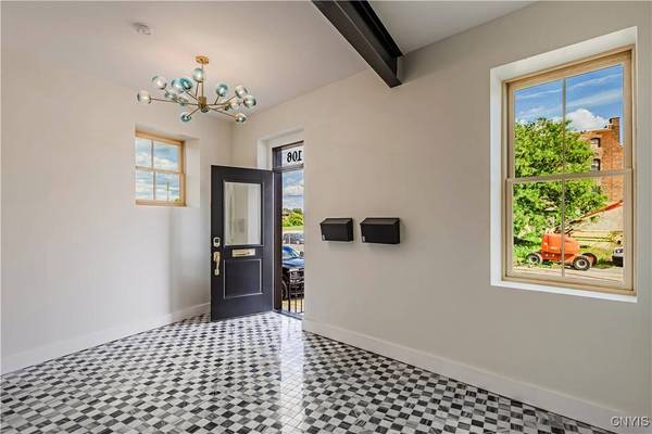 106 Hotel ST #1, Utica, NY 13502