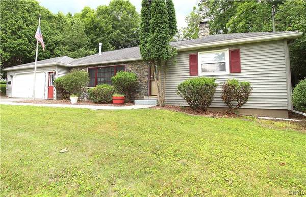 24 Forest RD, New Hartford, NY 13413