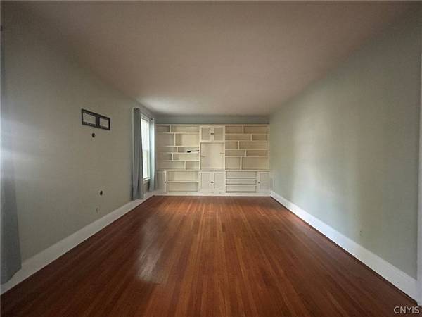 1100 Kellogg AVE, Utica, NY 13502