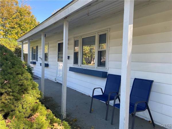 30 Cedarbrook CRES, Whitesboro, NY 13492
