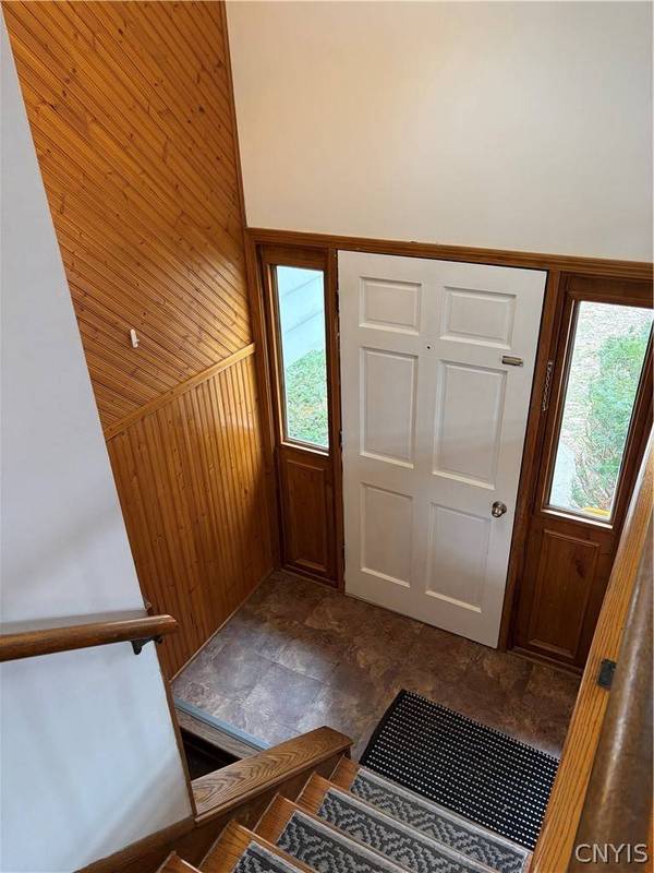 103 Monroe ST, Oriskany, NY 13424