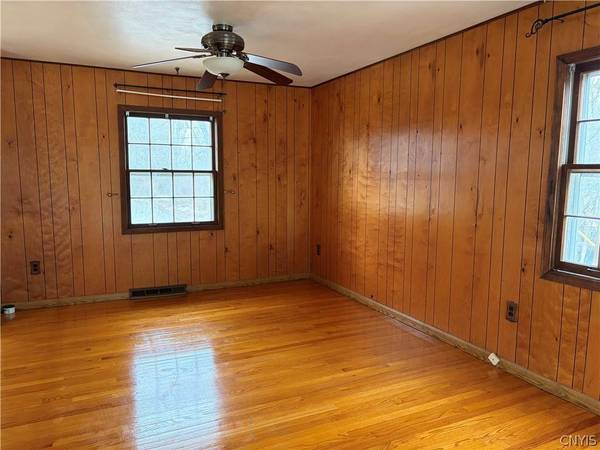 103 Monroe ST, Oriskany, NY 13424