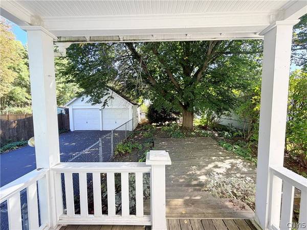 120 Lyon PL, Utica, NY 13502