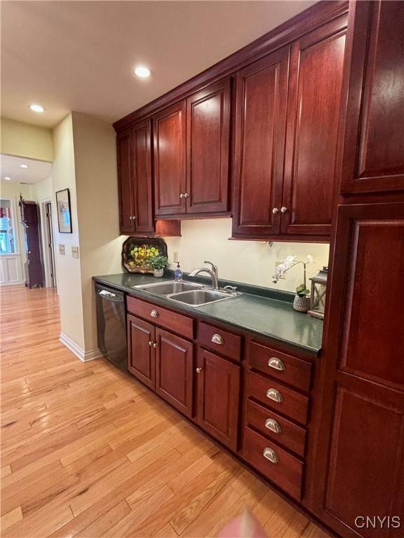 1154 Leeds ST, Utica, NY 13501