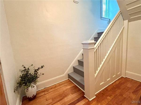 1154 Leeds ST, Utica, NY 13501