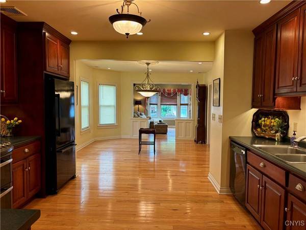 1154 Leeds ST, Utica, NY 13501