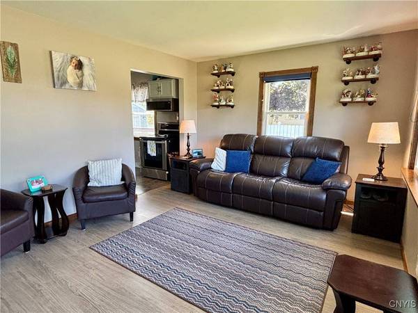 8278 Old Floyd RD, Rome, NY 13440