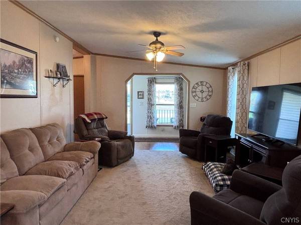 66 Norma DR, Clinton, NY 13323