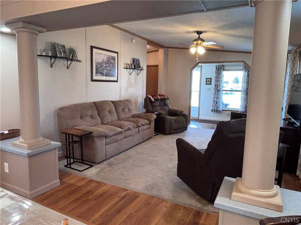 66 Norma DR, Clinton, NY 13323