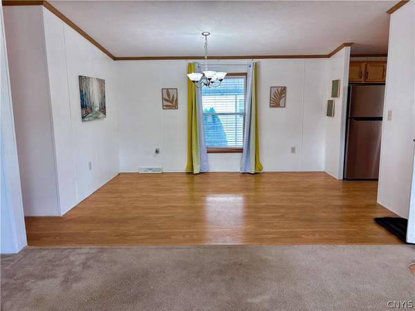 452 Susan DR, Clinton, NY 13323