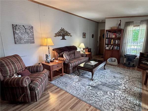 741 Heloon DR, Clinton, NY 13323