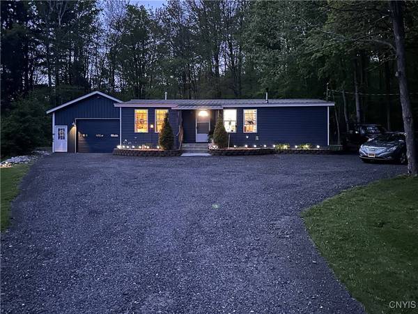 6361 Trenton RD, Marcy, NY 13403