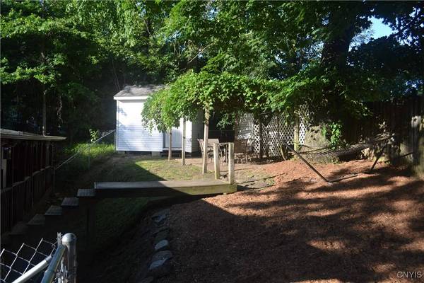 710 Buchanan RD, Utica, NY 13502