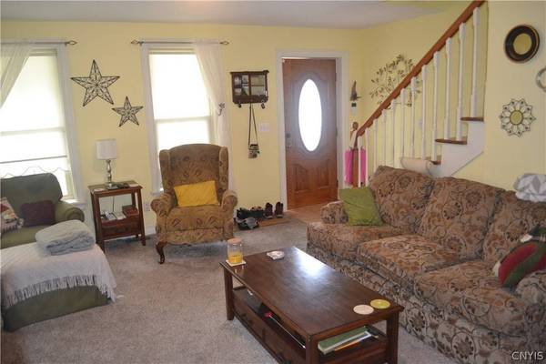 20 Mulberry ST, Clinton, NY 13323