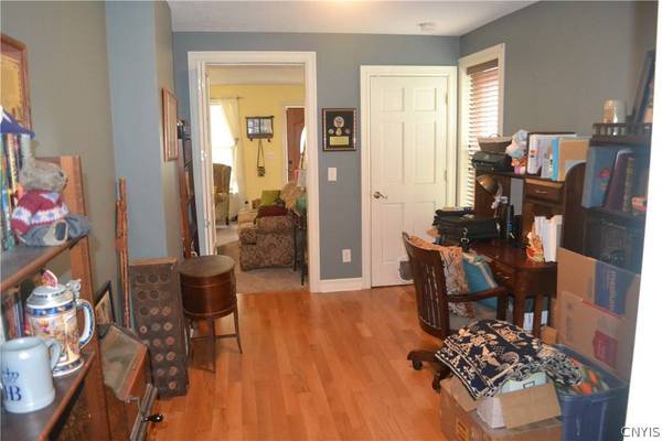 20 Mulberry ST, Clinton, NY 13323
