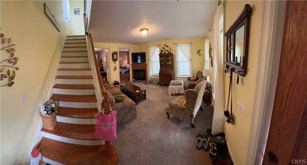 20 Mulberry ST, Clinton, NY 13323