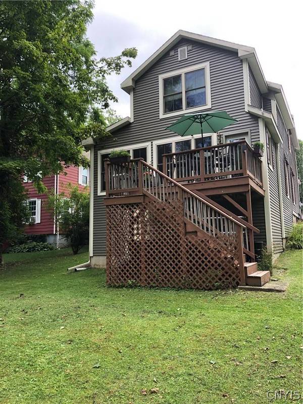 20 Mulberry ST, Clinton, NY 13323