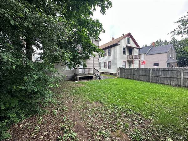 1029 W Kellogg AVE E, Utica, NY 13502