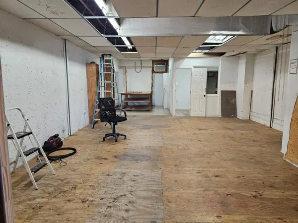 123-19 Jamaica Ave, Richmond Hill, NY 11418