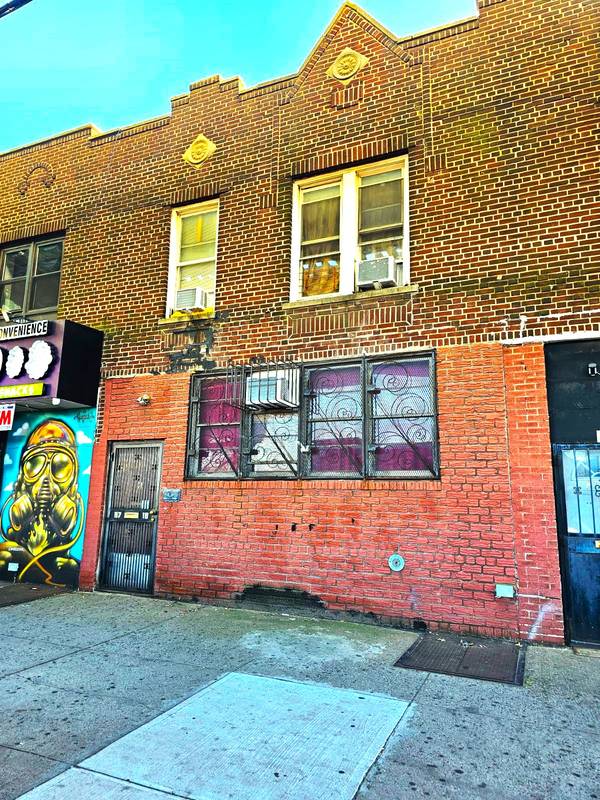 87-16 Liberty Ave, Ozone Park, NY 11417