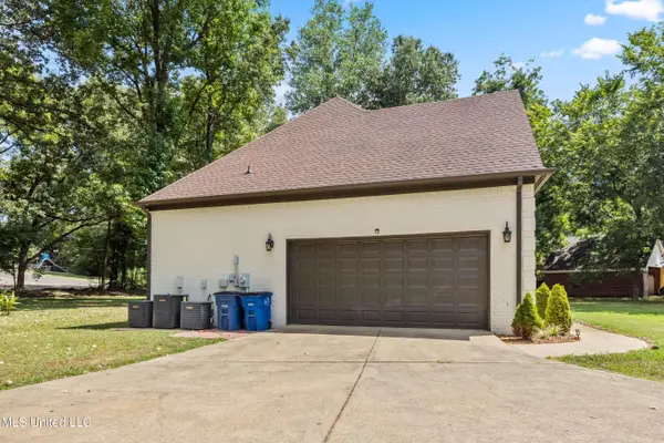 7442 Youngblood Cove, Olive Branch, MS 38654