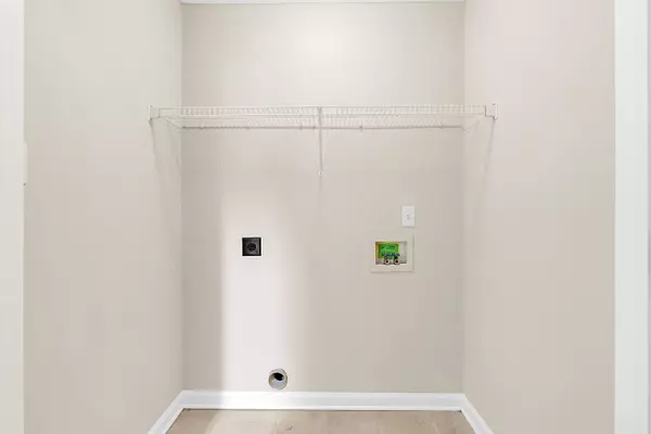 7486 DALWHINNIE TRL, Memphis, TN 38018