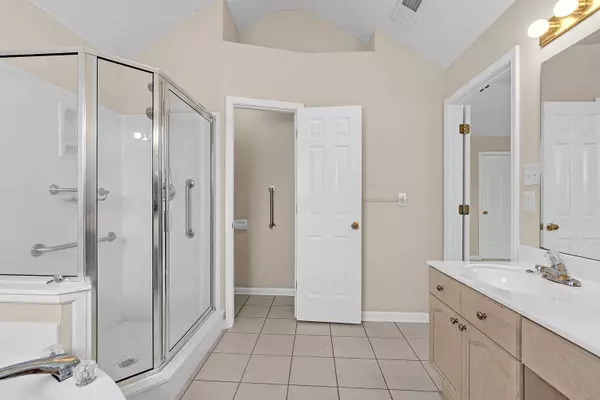 7486 DALWHINNIE TRL, Memphis, TN 38018