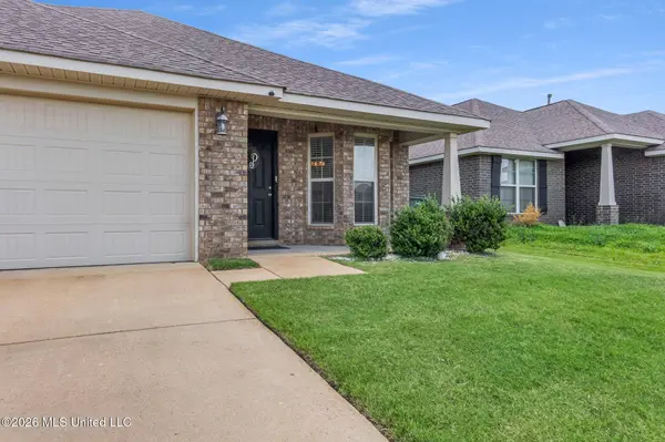 8898 Kathryn Grace Drive, Southaven, MS 38671