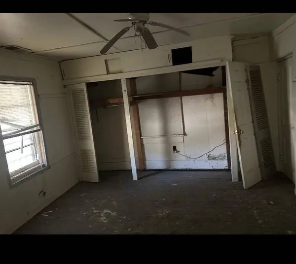 3043 SAX RD, Memphis, TN 38109