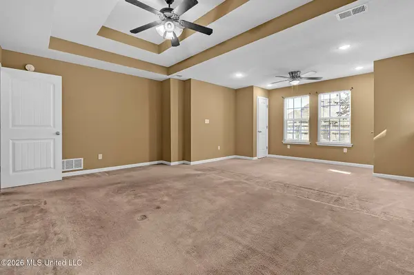 8390 Ansley Park Lane, Southaven, MS 38672