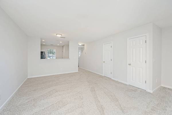 9098 Maple Grove Dr, Summerville, SC 29485