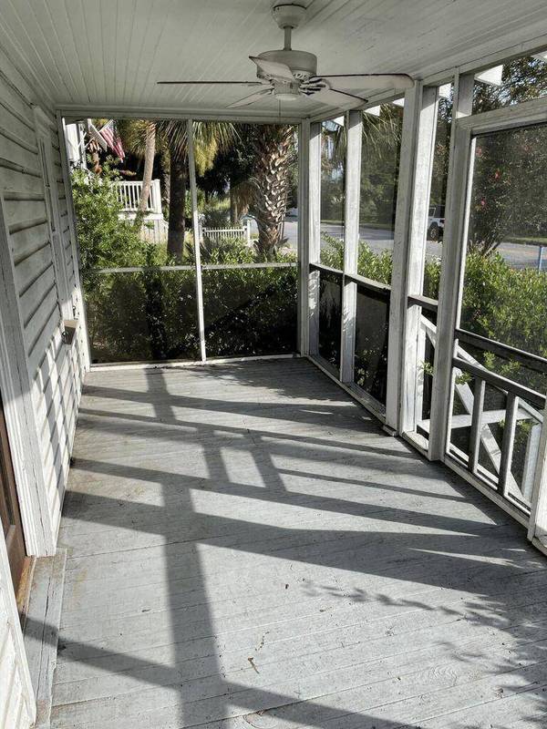 409 Station 22 1/2 St, Sullivans Island, SC 29482