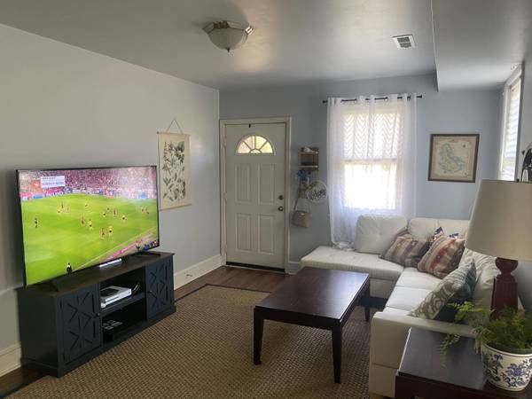 3 26th Ave #A, Isle Of Palms, SC 29451