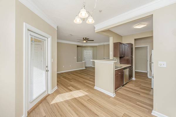 2127 Chatelain Way, Mount Pleasant, SC 29464