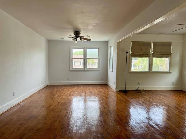 3 26th Ave #B, Isle Of Palms, SC 29451