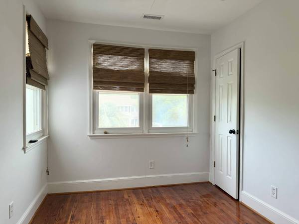 3 26th Ave #B, Isle Of Palms, SC 29451