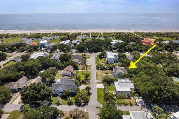 3 26th Ave #A, Isle Of Palms, SC 29451